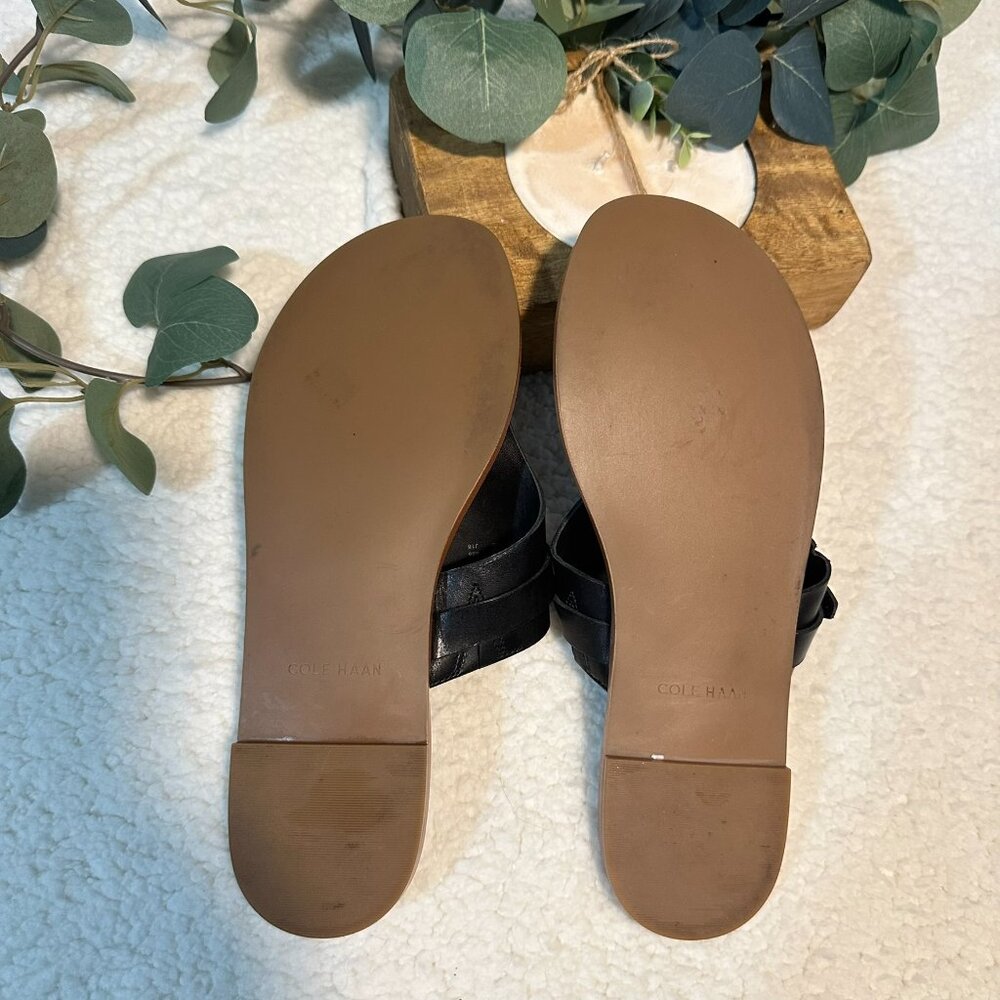 Cole Haan Black Leather Sandals with Buckle Size 8 - Picture 4 of 8